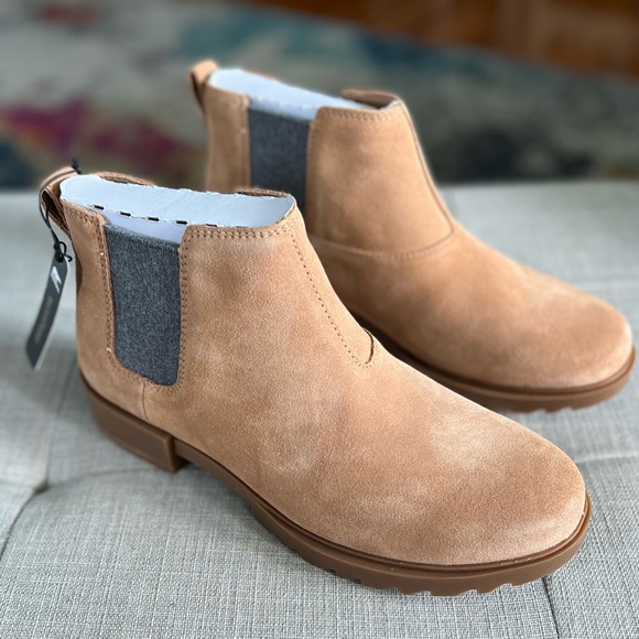 NWT Sorel Emelie Chelsea Booties - Picture 4 of 9